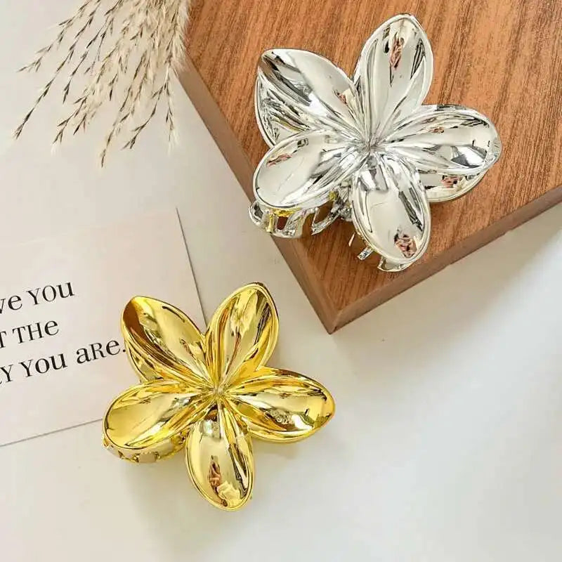 Hawaiian Flower Design Hair Clip