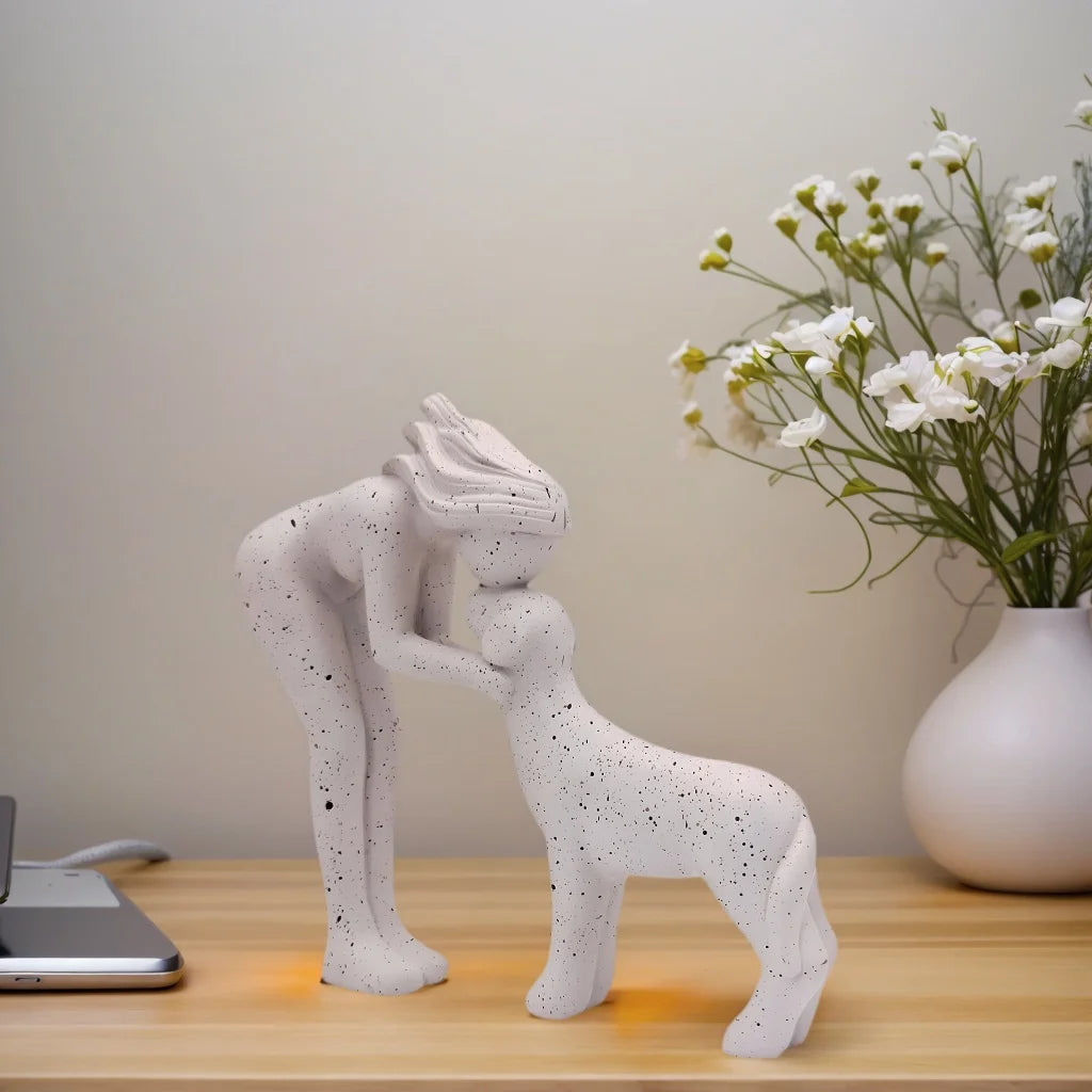 Resin statue friendship between girl and dog for home decoration