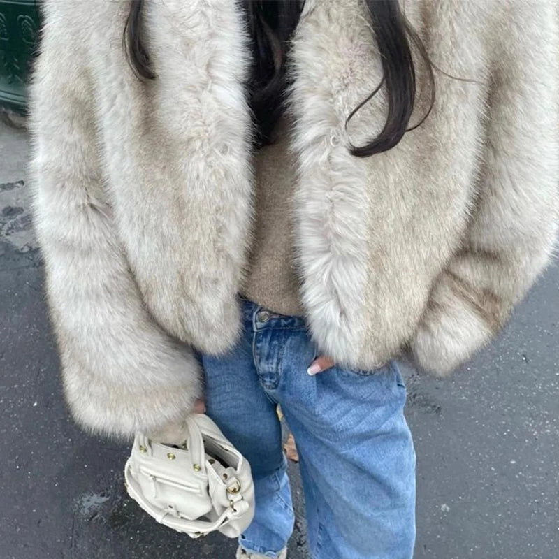 Gardient Luxury Faux Fur Coat
