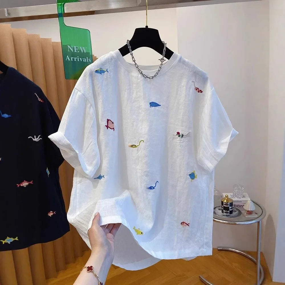 Women's Plus Size T-Shirt Embroidered with Animal Print