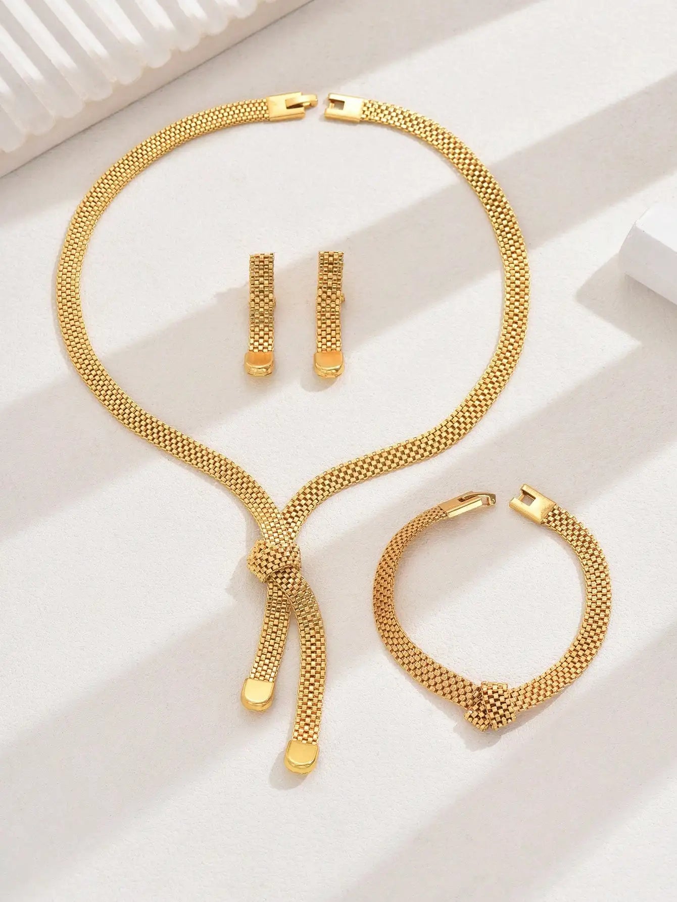 Elegant Minimalist Jewelry Set