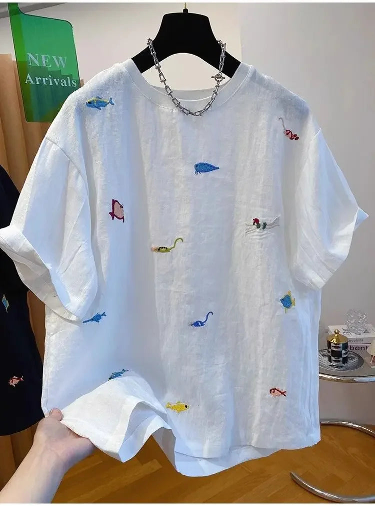 Women's Plus Size T-Shirt Embroidered with Animal Print