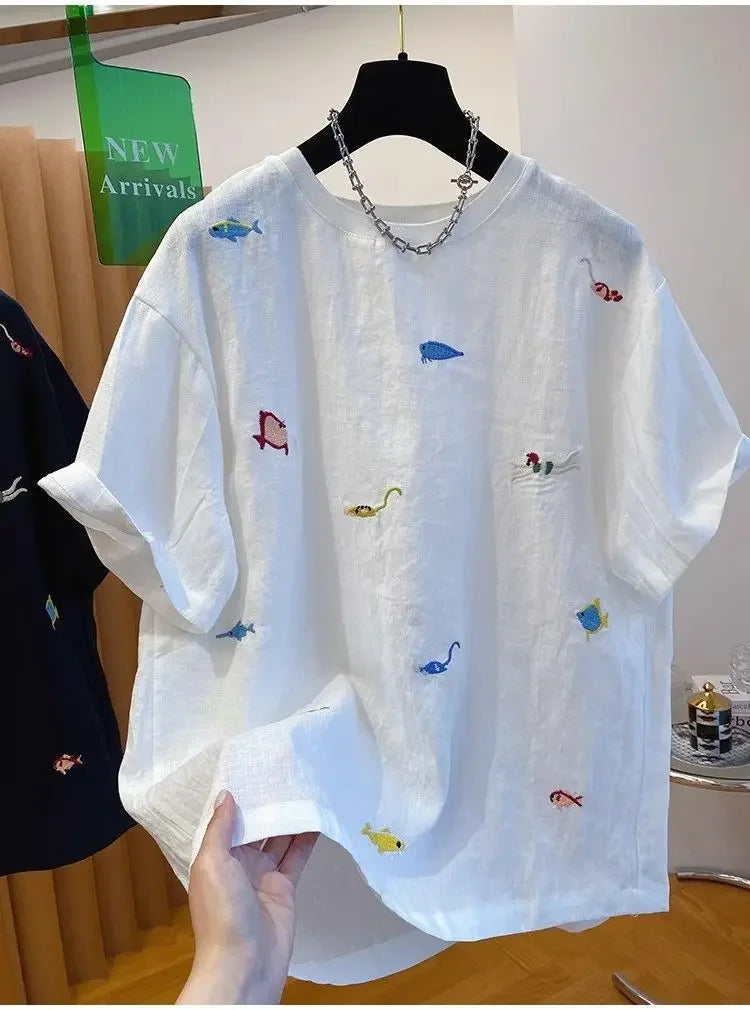 Women's Plus Size T-Shirt Embroidered with Animal Print