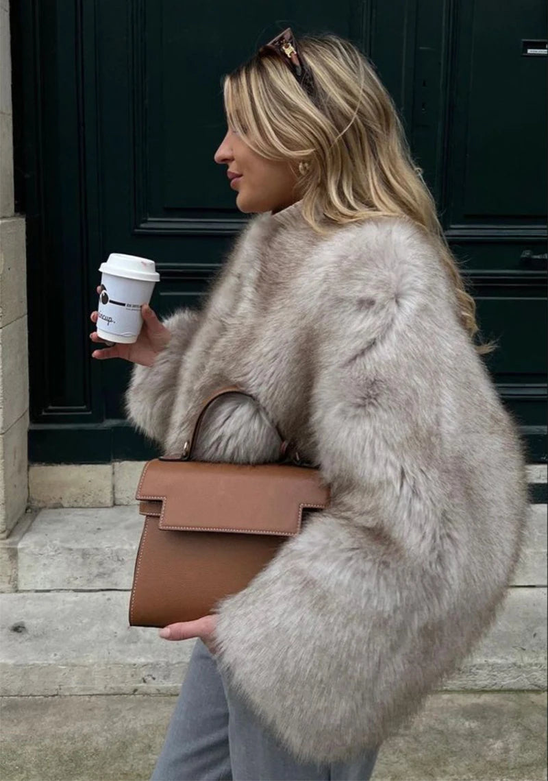 Gardient Luxury Faux Fur Coat