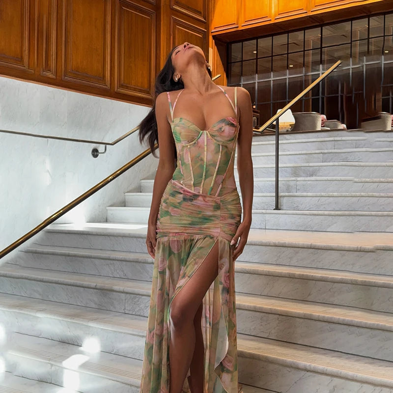 A dress that will make you shine on any occasion