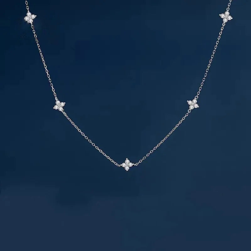 Lucky Choker Necklace with Zirconia and Four Leaf Flowers