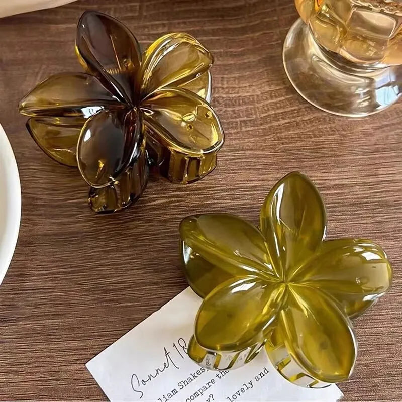 Hawaiian Flower Design Hair Clip