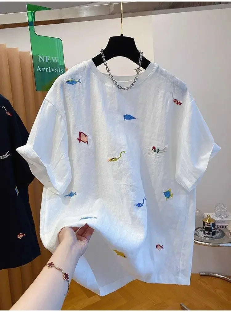 Women's Plus Size T-Shirt Embroidered with Animal Print