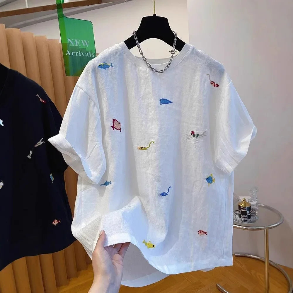 Women's Plus Size T-Shirt Embroidered with Animal Print