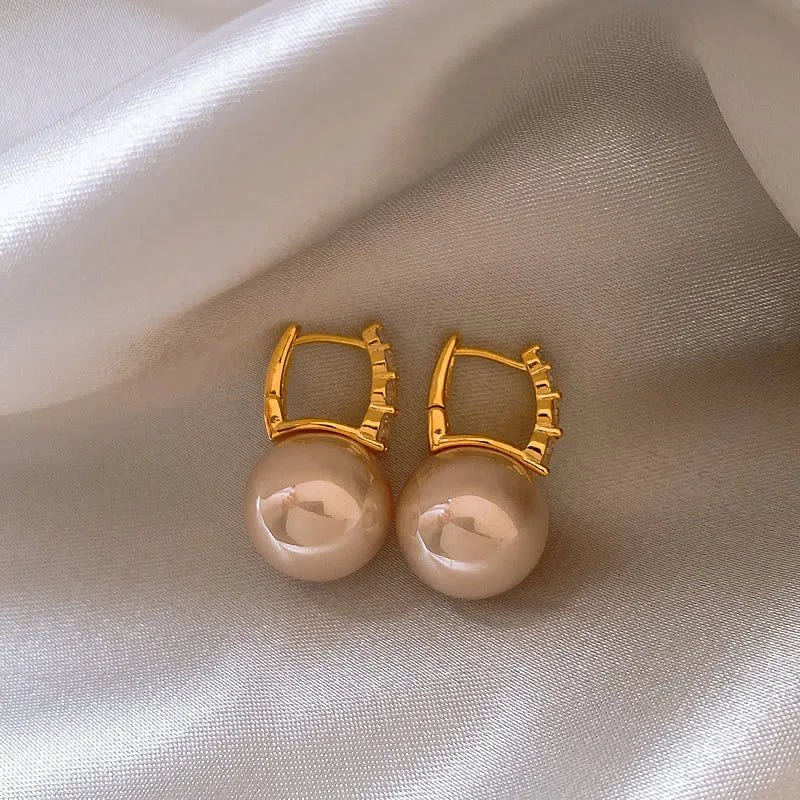 Women's Light Pink Pearl Earrings Korean Fashion Luxury