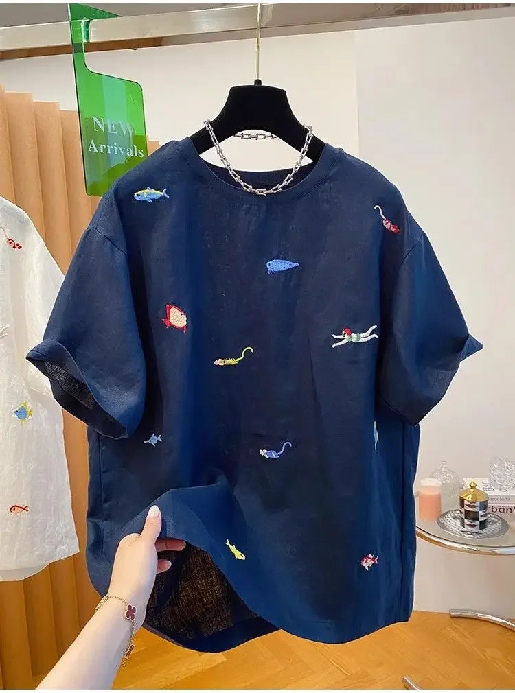 Women's Plus Size T-Shirt Embroidered with Animal Print