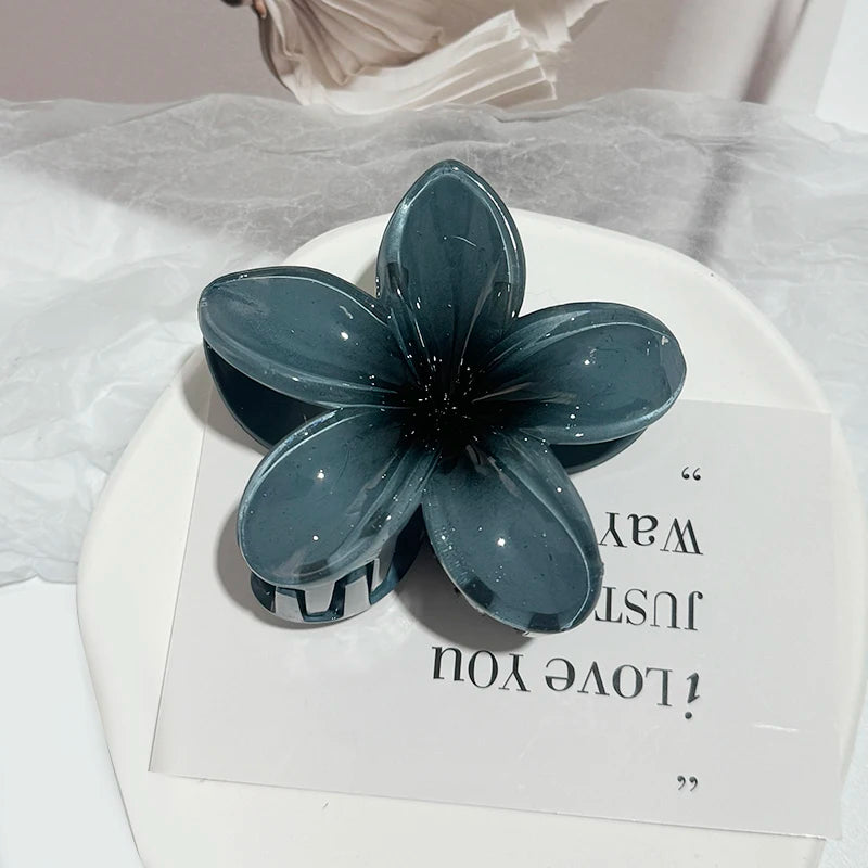 Hawaiian Flower Design Hair Clip