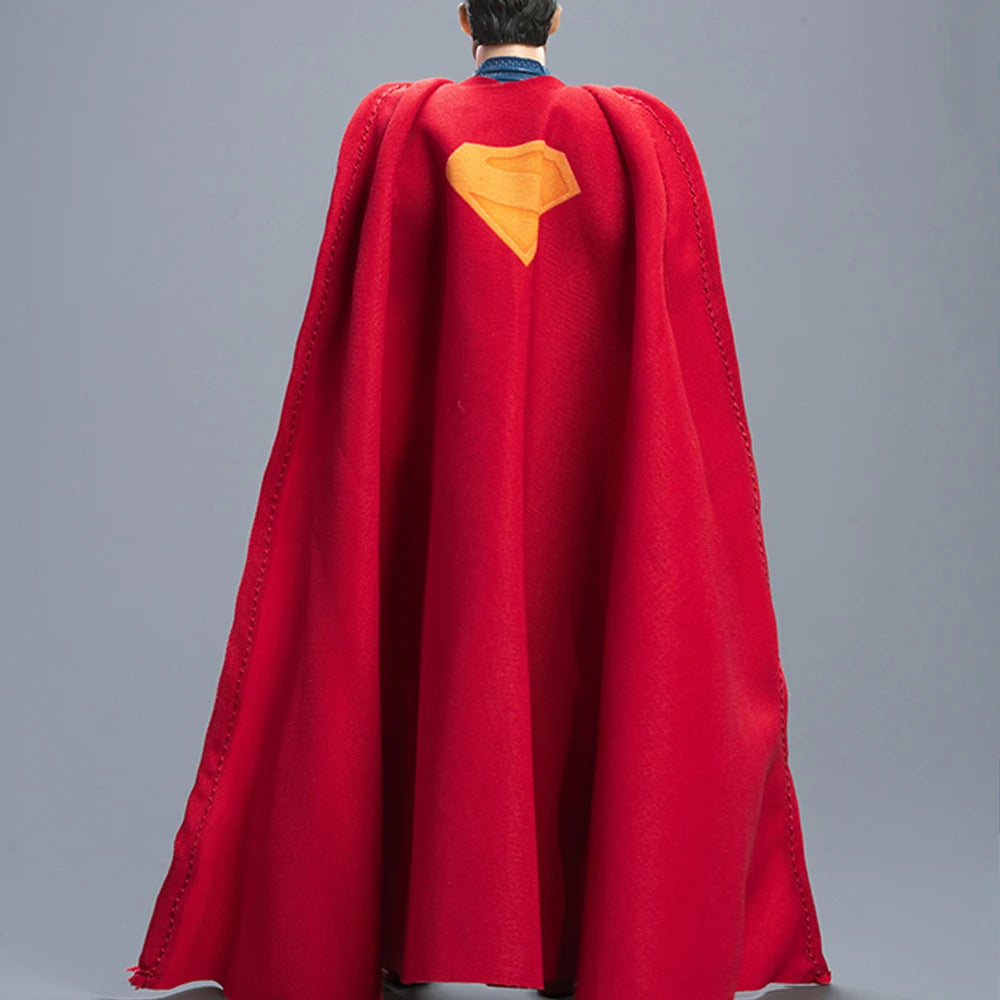Superman Deluxe Statue