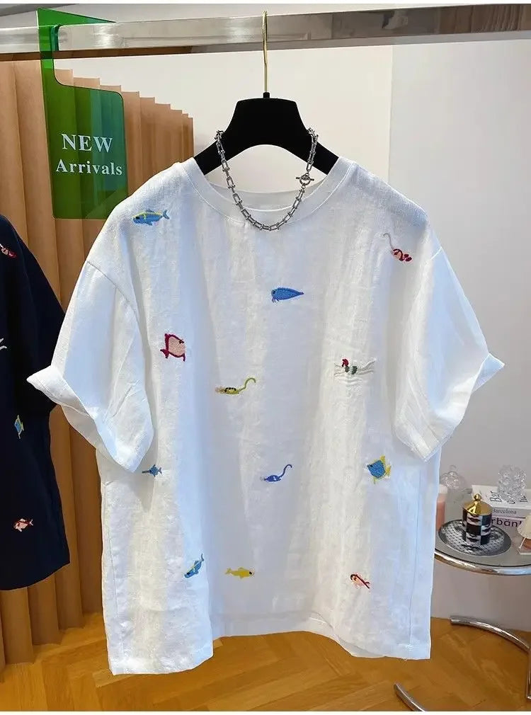 Women's Plus Size T-Shirt Embroidered with Animal Print