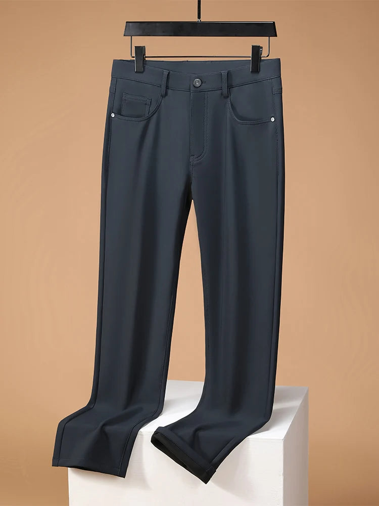 Men's slim fit pants with a modern fit