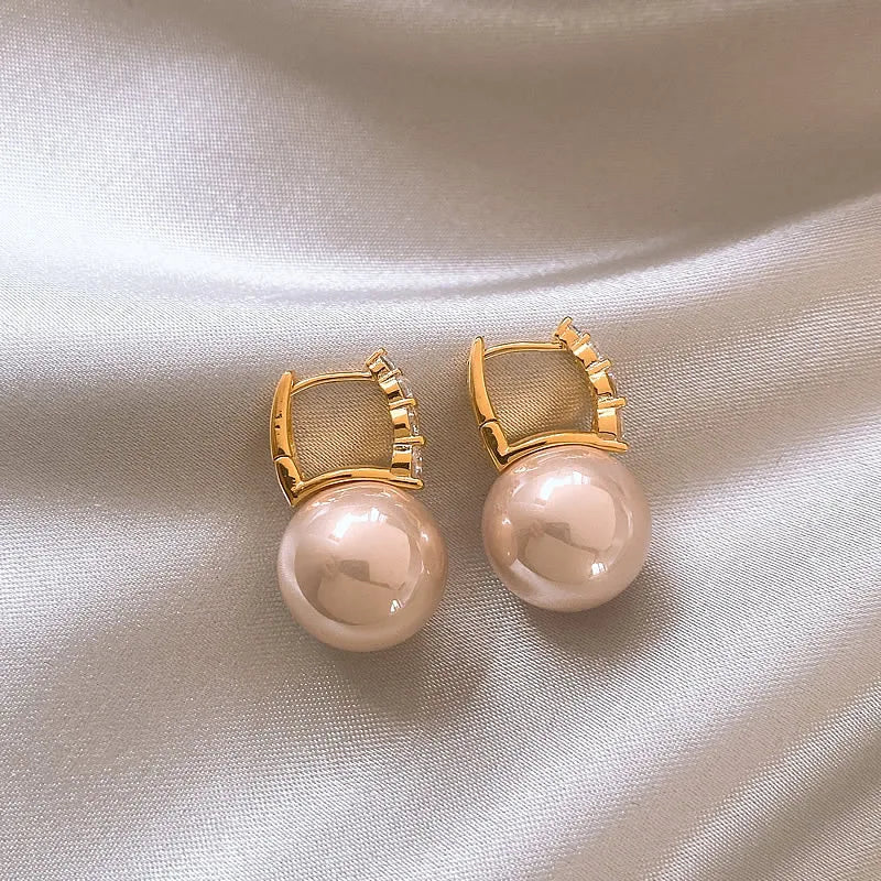 Women's Light Pink Pearl Earrings Korean Fashion Luxury