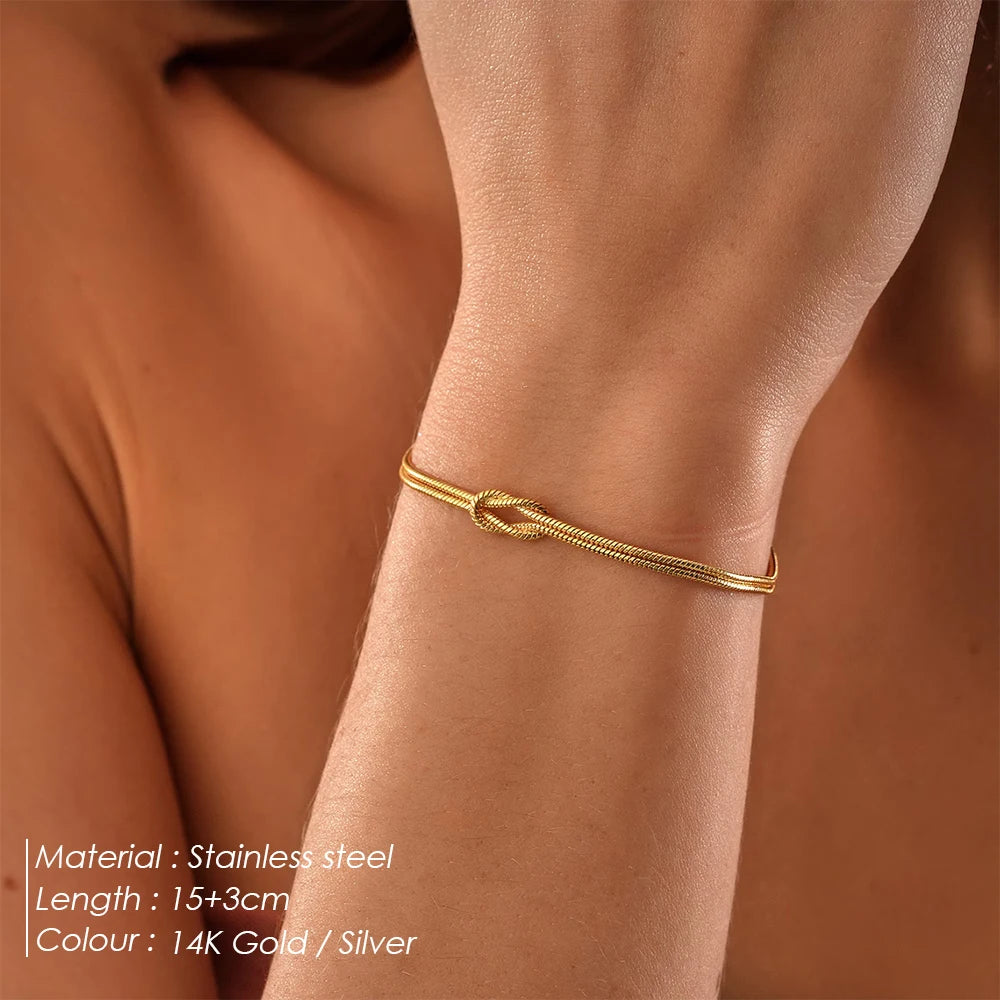 Fashion Bracelet in Gold Plated Stainless Steel