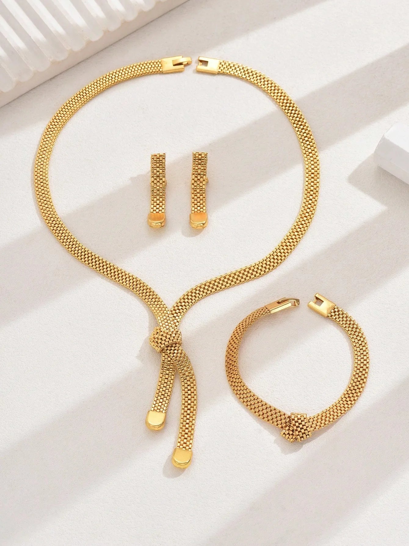Elegant Minimalist Jewelry Set