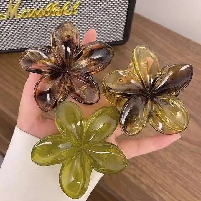 Hawaiian Flower Design Hair Clip