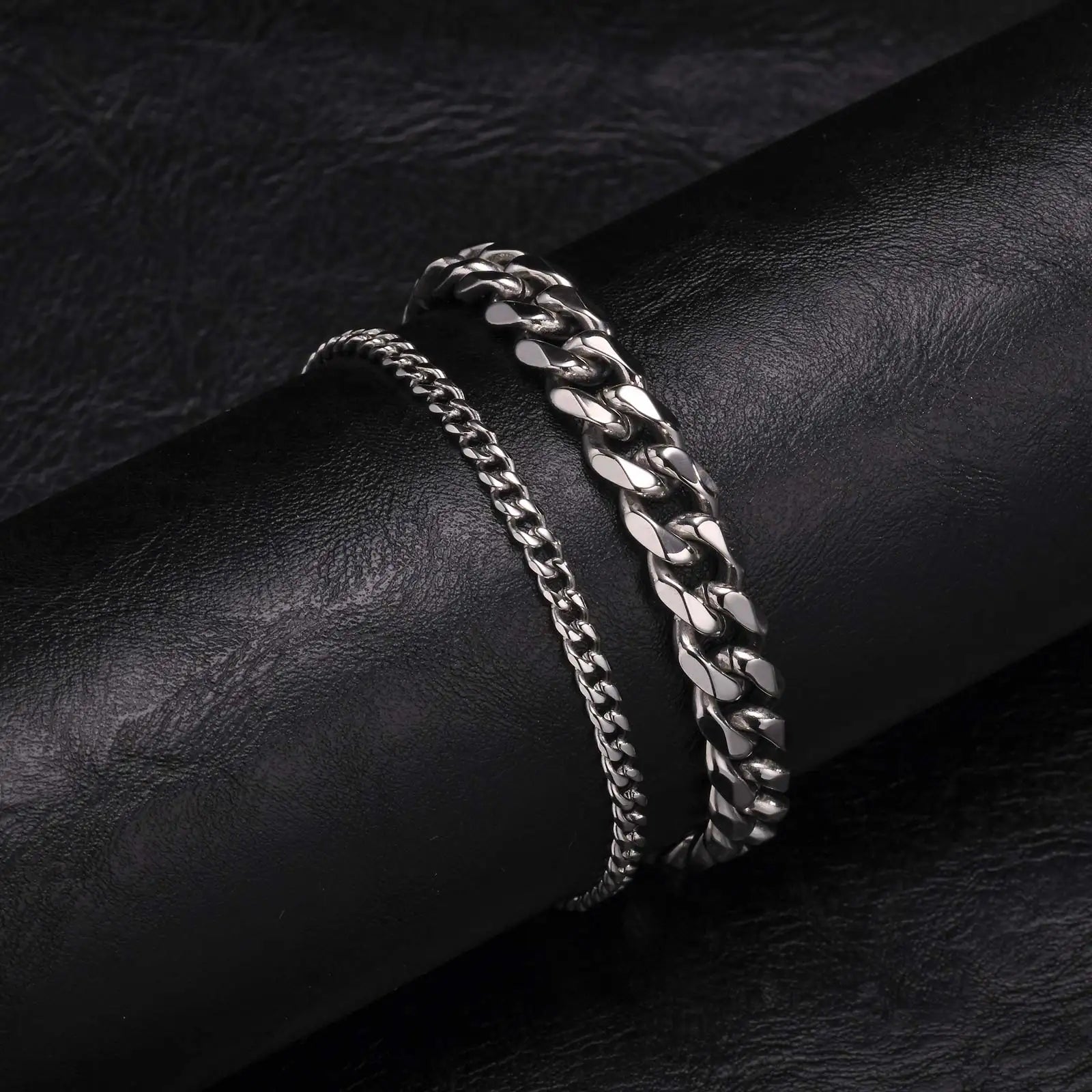 Set of 2 Stainless Steel Bracelets
