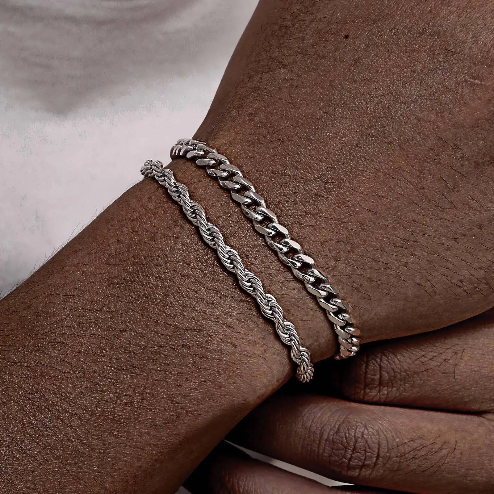 Set of 2 Stainless Steel Bracelets