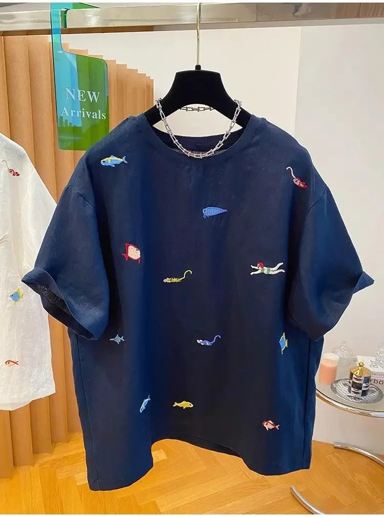 Women's Plus Size T-Shirt Embroidered with Animal Print