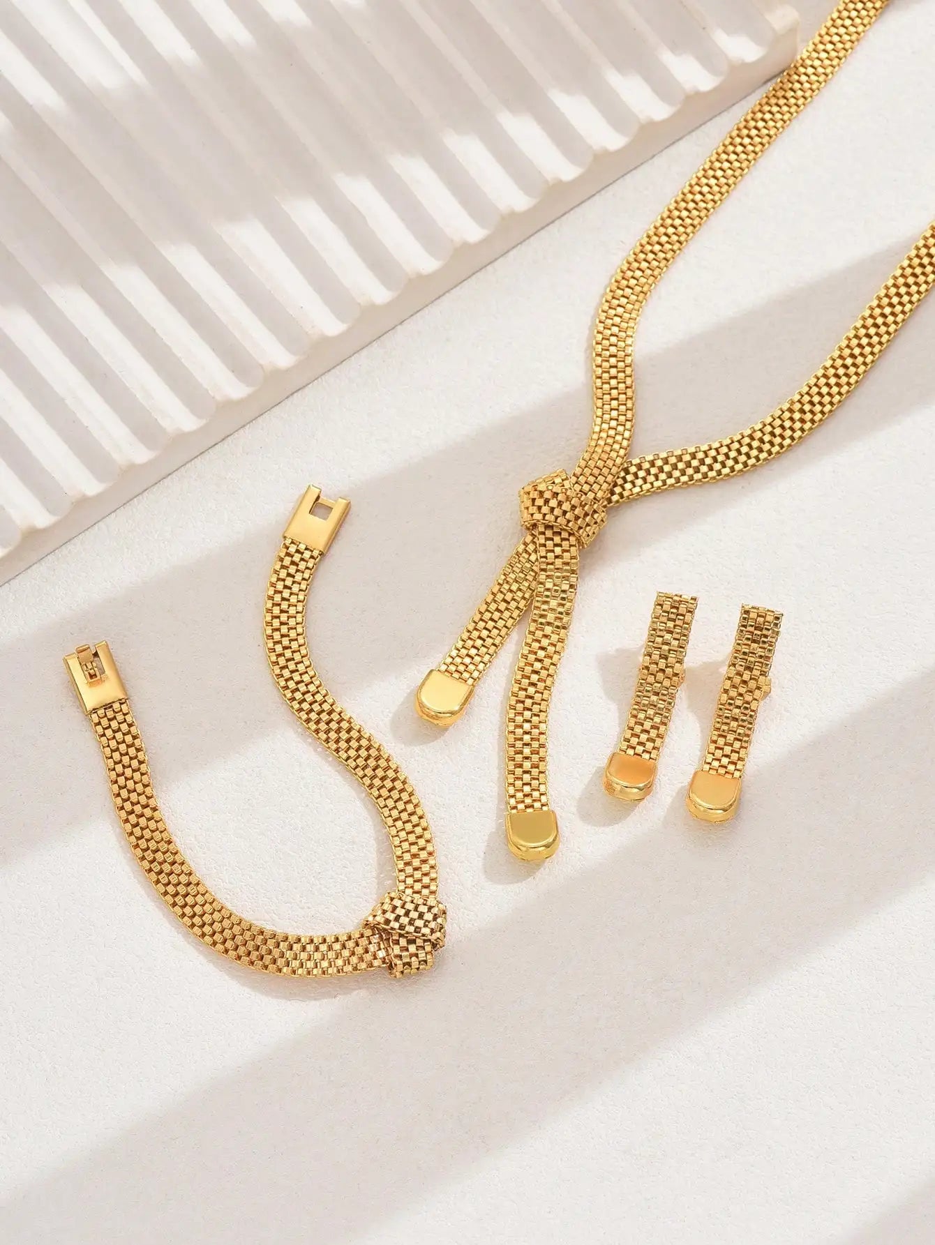 Elegant Minimalist Jewelry Set