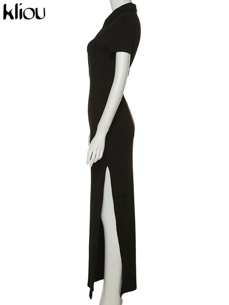 Elegant Midi Dress with Buttons and Fitted Design