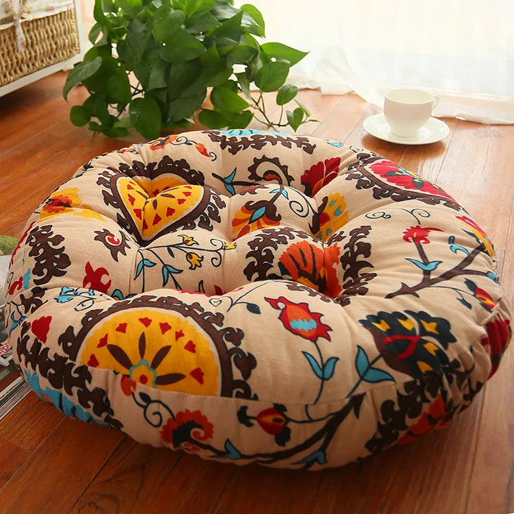 Thick round cotton and linen cushion for seat and back