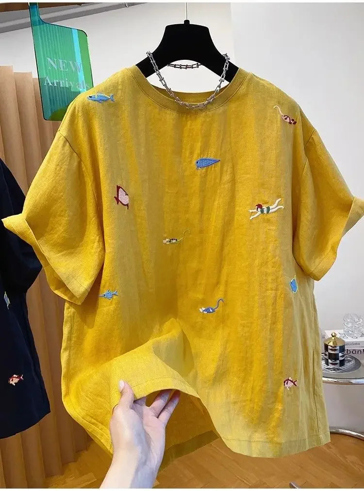 Women's Plus Size T-Shirt Embroidered with Animal Print
