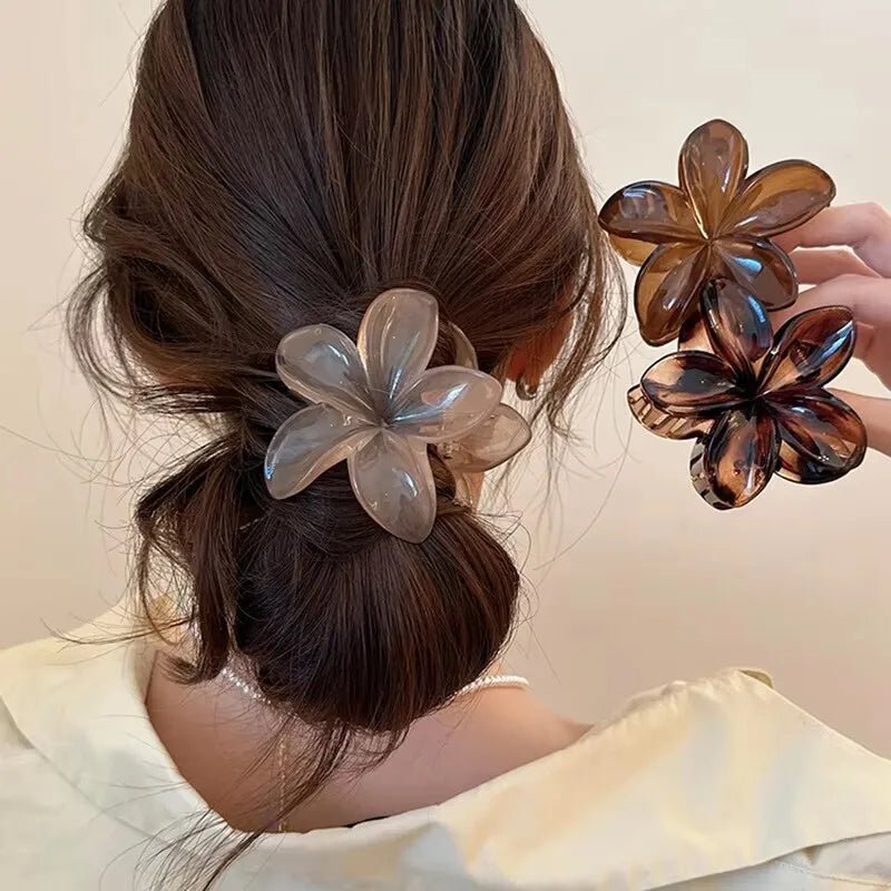 Hawaiian Flower Design Hair Clip