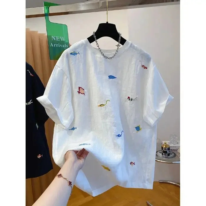 Women's Plus Size T-Shirt Embroidered with Animal Print