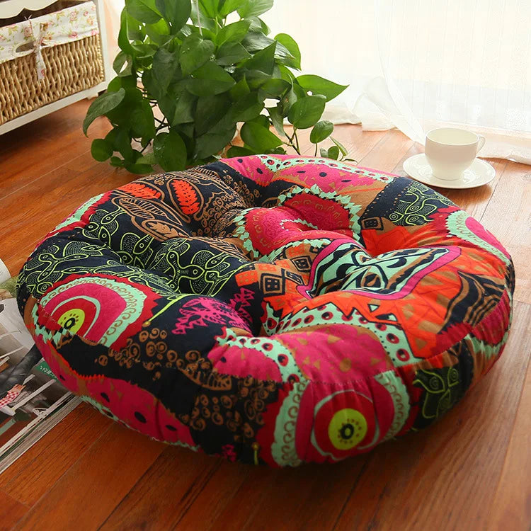 Thick round cotton and linen cushion for seat and back